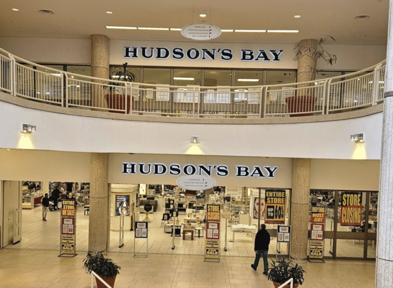 Hudsons-Bay-Regina-1200x880